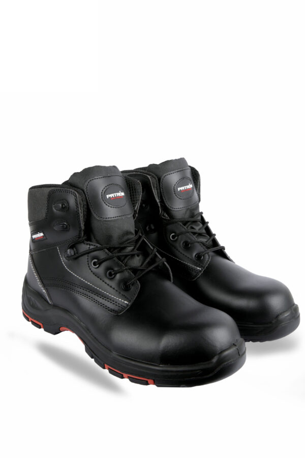 Light weight safety shoes in Uae