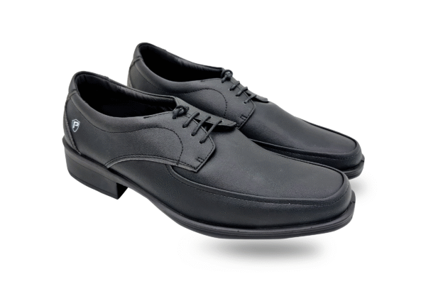 Light weight safety shoes in Uae