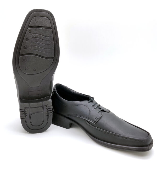 Light weight safety shoes in Uae