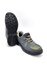 Light weight safety shoes in Uae